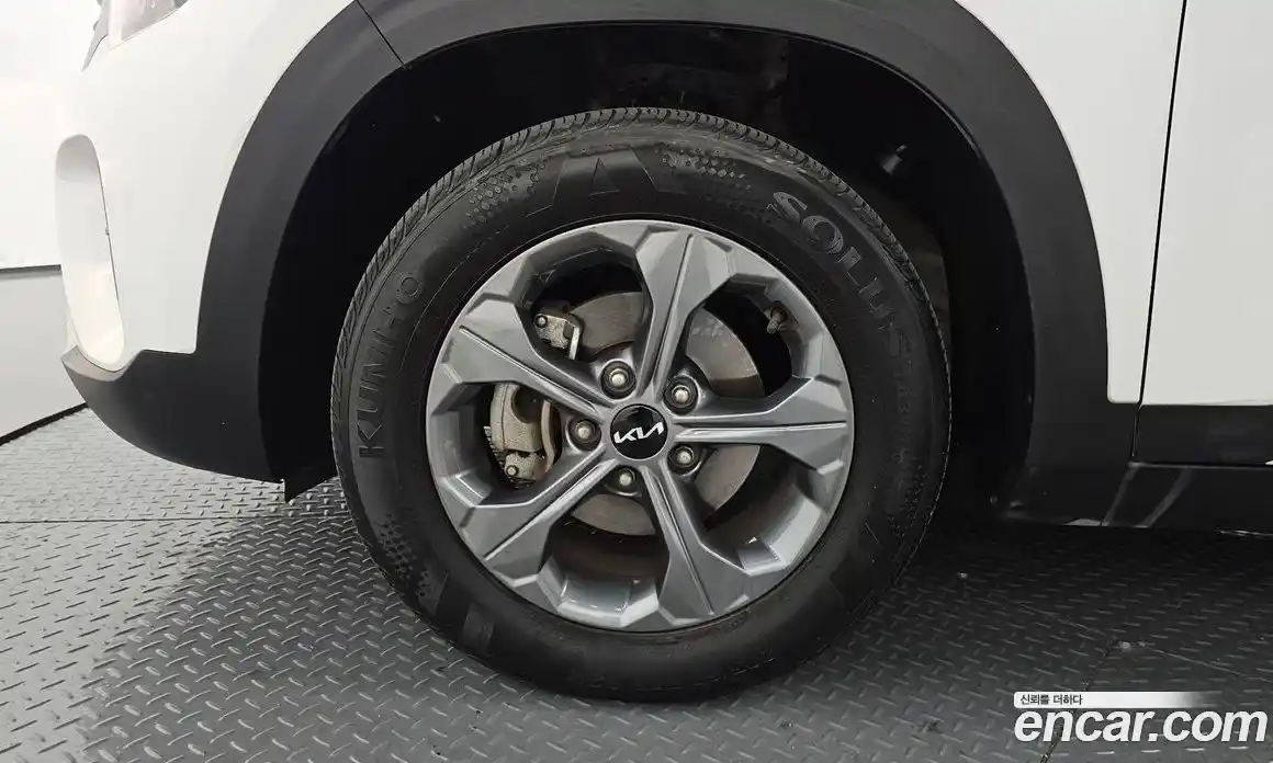Kia Seltos 2023 2.0 гидро, фото 5