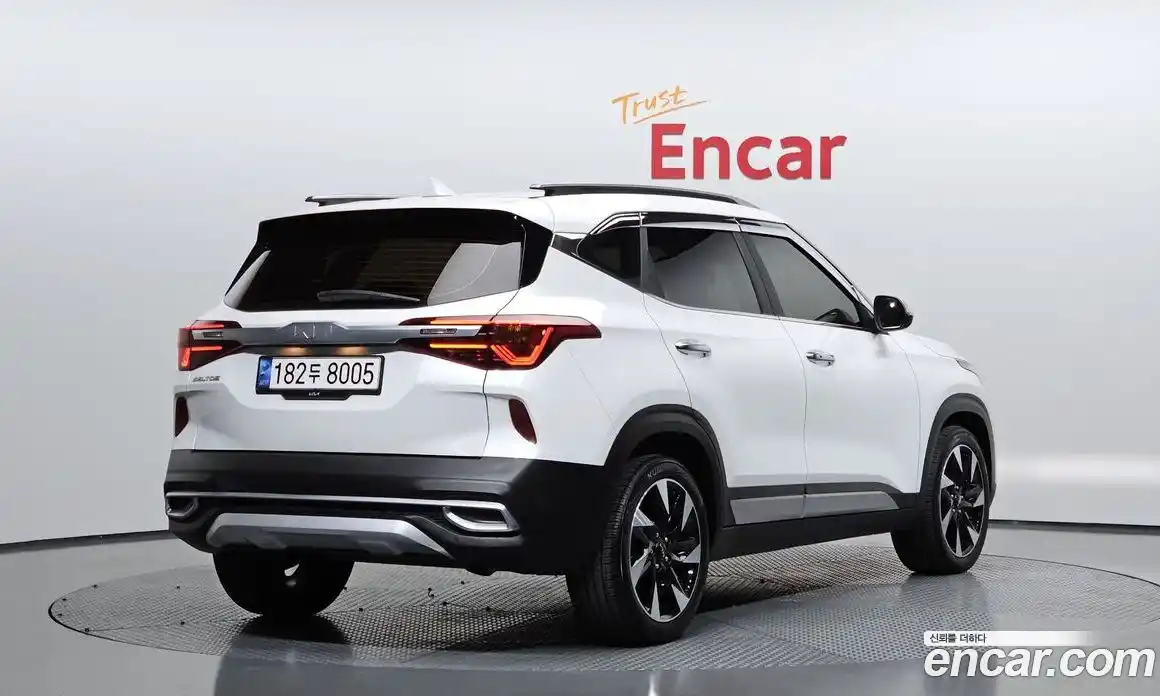 Kia Seltos 2021 1.6 гидро, фото 2