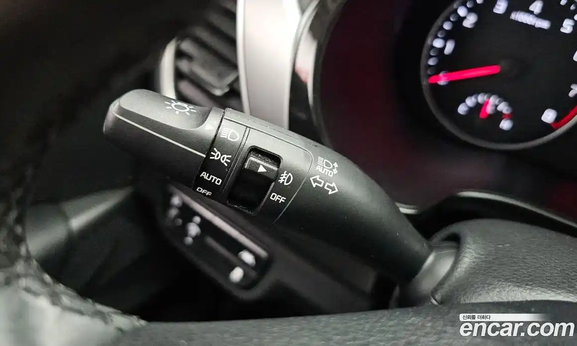 Kia Seltos 2021 1.6 гидро, фото 26