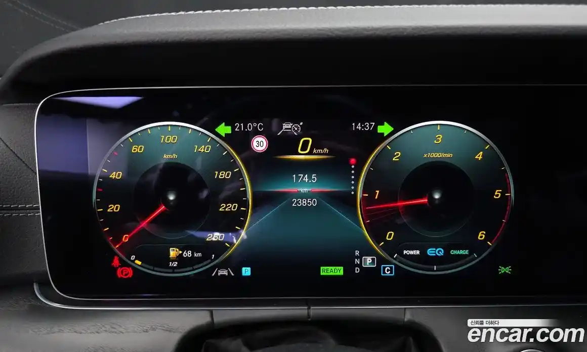 Mercedes-Benz E-Class 2022 2.0 гидро, фото 11