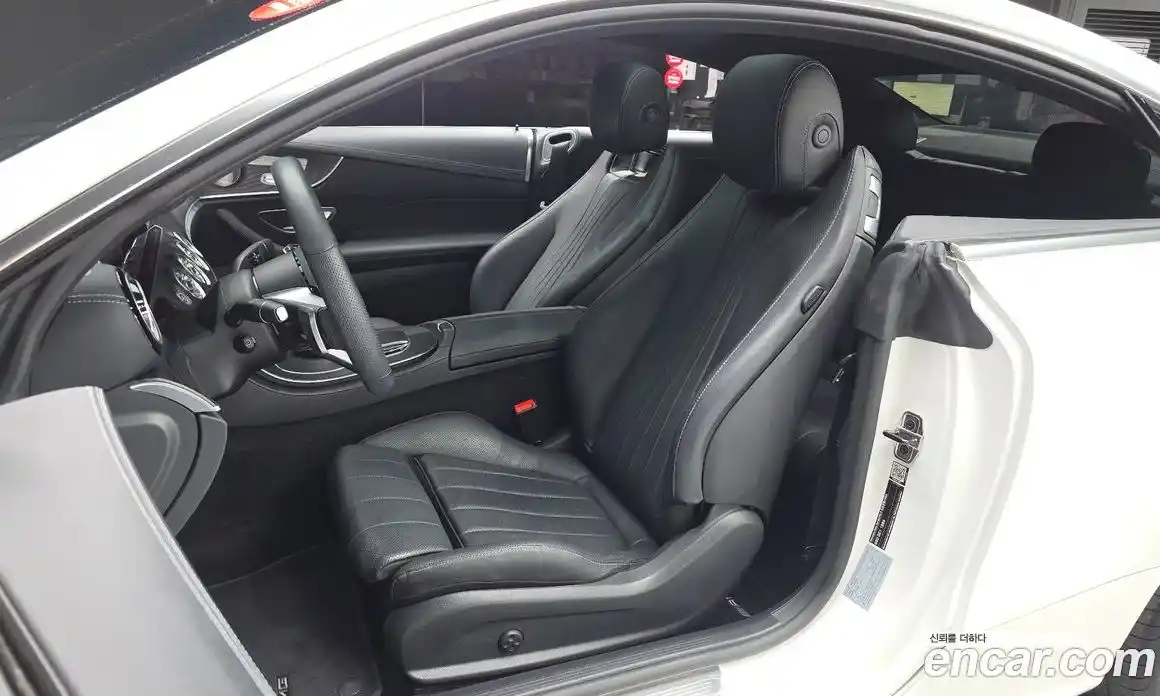 Mercedes-Benz E-Class 2022 2.0 гидро, фото 27