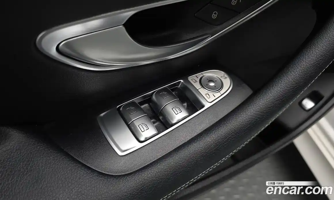 Mercedes-Benz E-Class 2022 2.0 гидро, фото 30