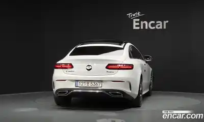Mercedes-Benz E-Class 2022 2.0 гидро, миниатюра 4