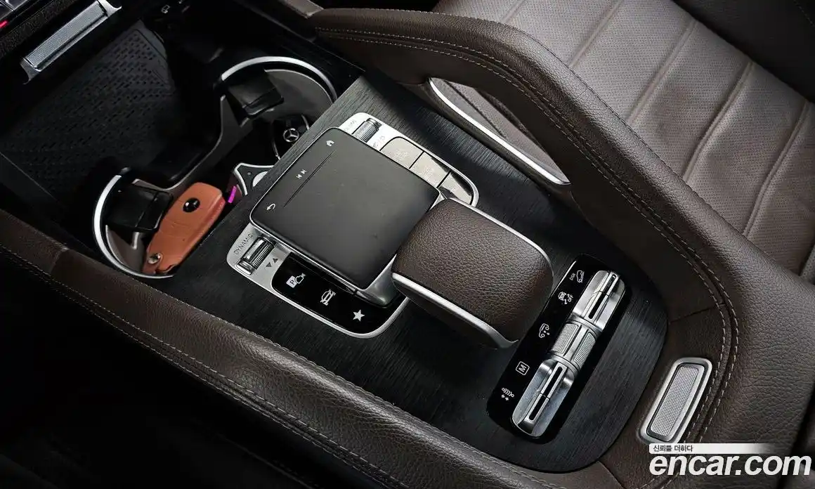 Mercedes-Benz GLS-Class 2023 4.0 гидро, фото 22