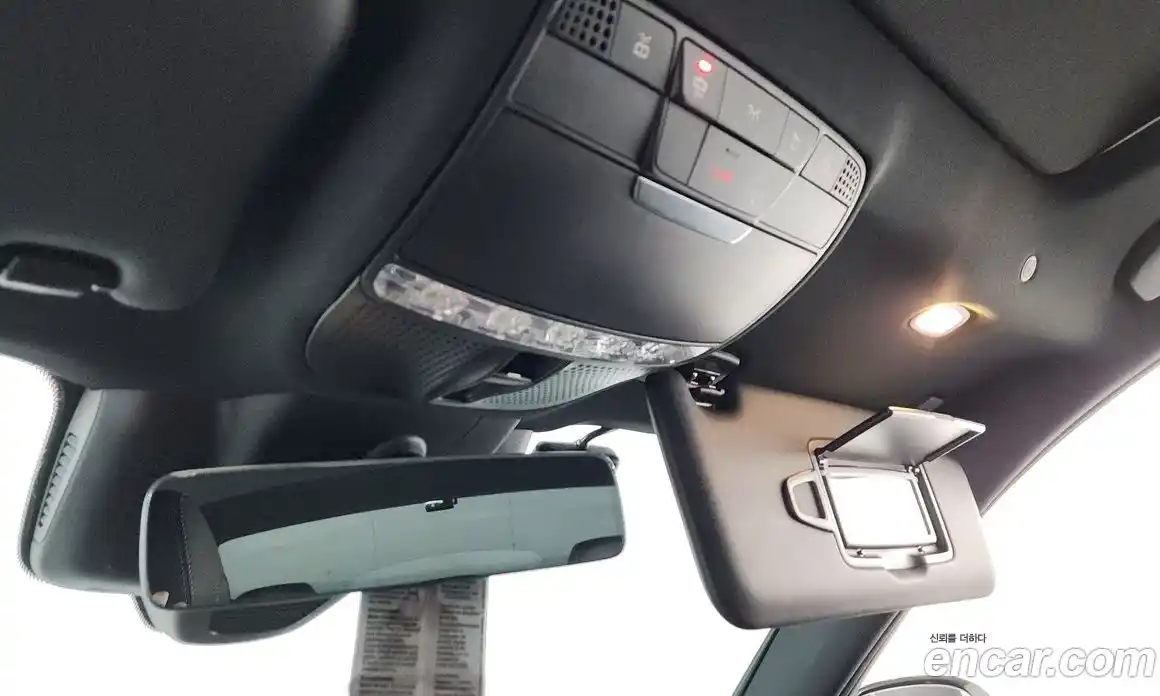 Mercedes-Benz E-Class 2023 2.0 гидро, фото 20