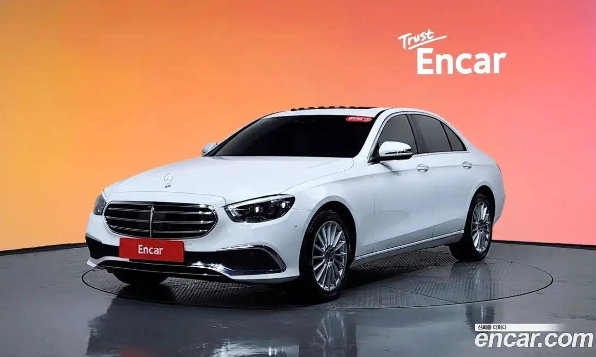 Mercedes-Benz E-Class 2023 2.0 гидро, фото 36