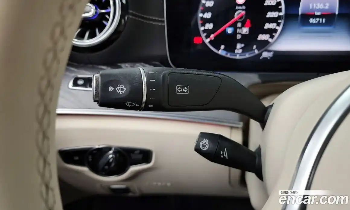 Mercedes-Benz CLS-Class 2019 2.9 гидро, фото 28