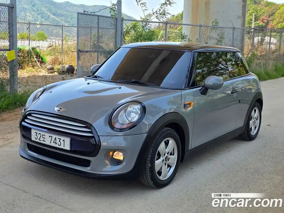 Mini Cooper 2014 1.5 автомат (гидро), фото 1