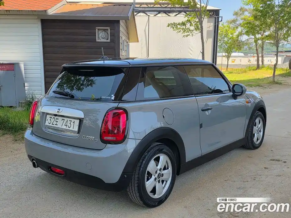 Mini Cooper 2014 1.5 автомат (гидро), фото 5