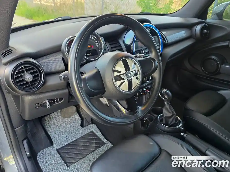 Mini Cooper 2014 1.5 автомат (гидро), фото 7