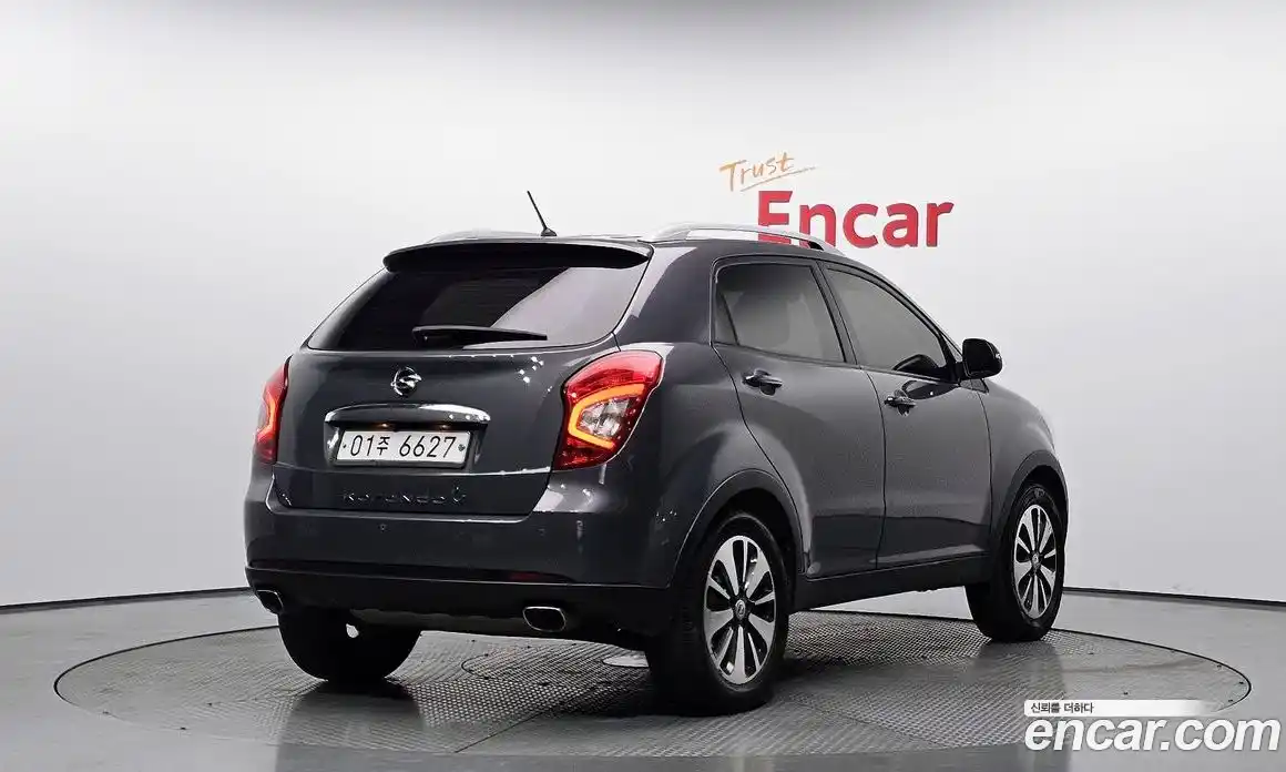SsangYong Korando 2015 2.0 автомат (гидро), фото 2