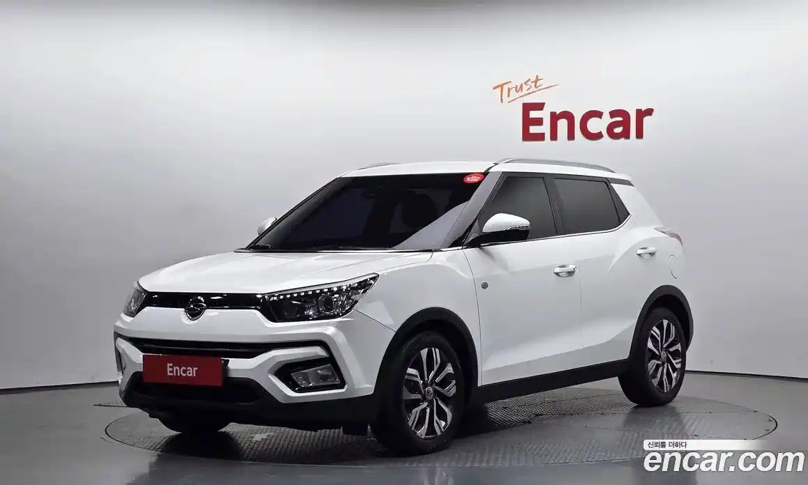 SsangYong TIBOLI 2018 1.6 автомат (гидро), фото 1