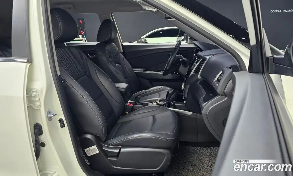 SsangYong TIBOLI 2018 1.6 автомат (гидро), фото 13