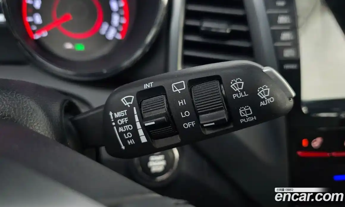 SsangYong TIBOLI 2018 1.6 автомат (гидро), фото 28