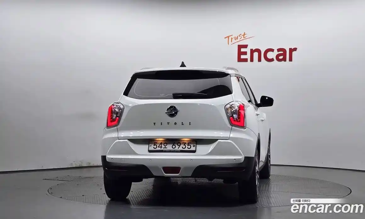 SsangYong TIBOLI 2018 1.6 автомат (гидро), фото 4