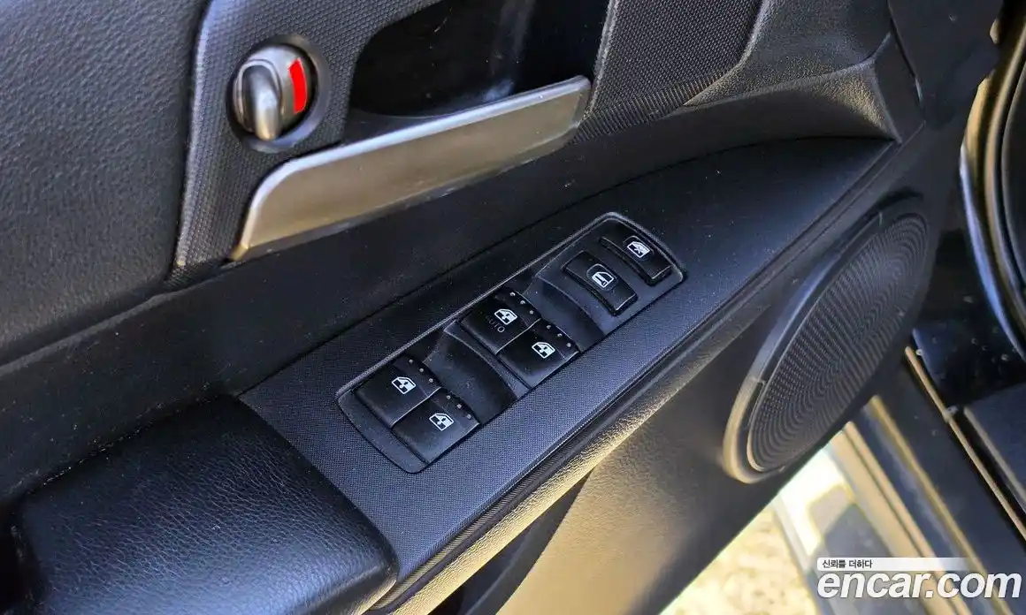 SsangYong Korando 2015 2.0 автомат (гидро), фото 16