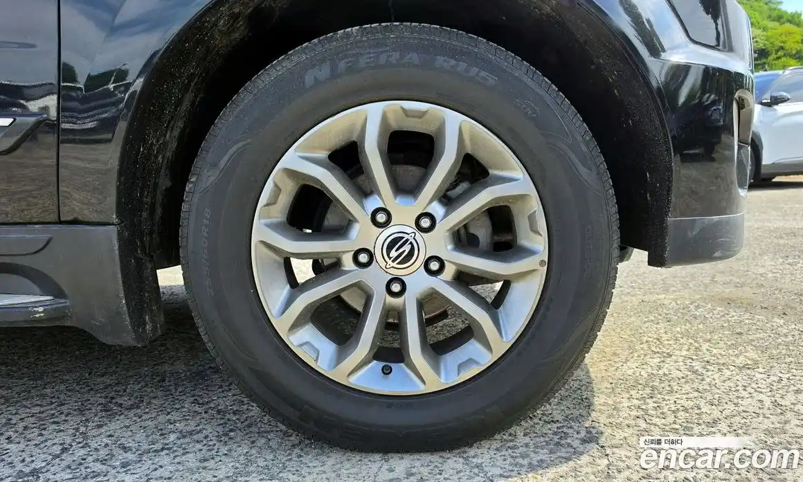 SsangYong Korando 2015 2.0 автомат (гидро), фото 5