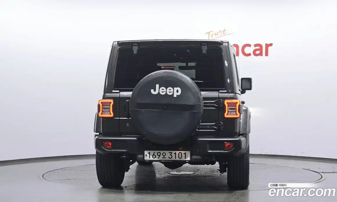 Jeep Wrangler 2018 2.0 автомат (гидро), фото 4