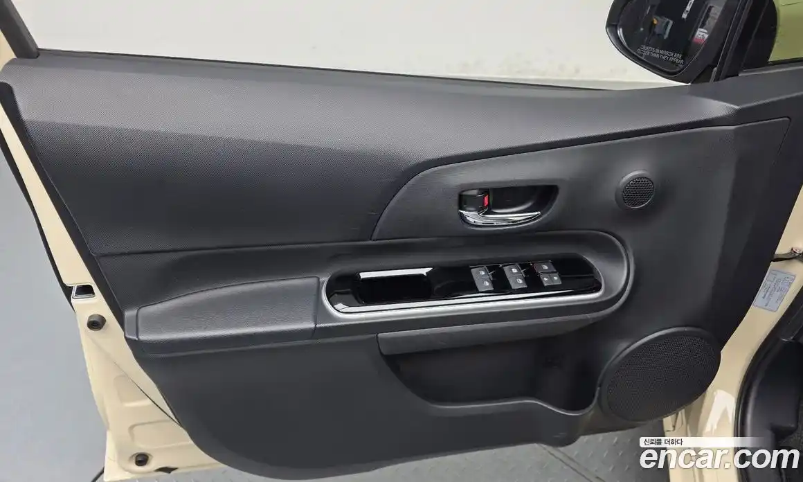 Toyota Prius 2018 1.5 гидро, фото 14