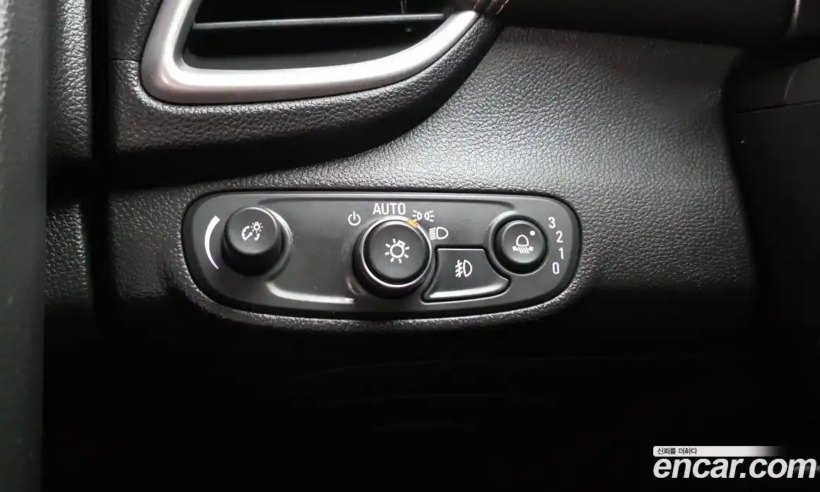 Chevrolet Trax 2020 1.4 гидро, фото 17