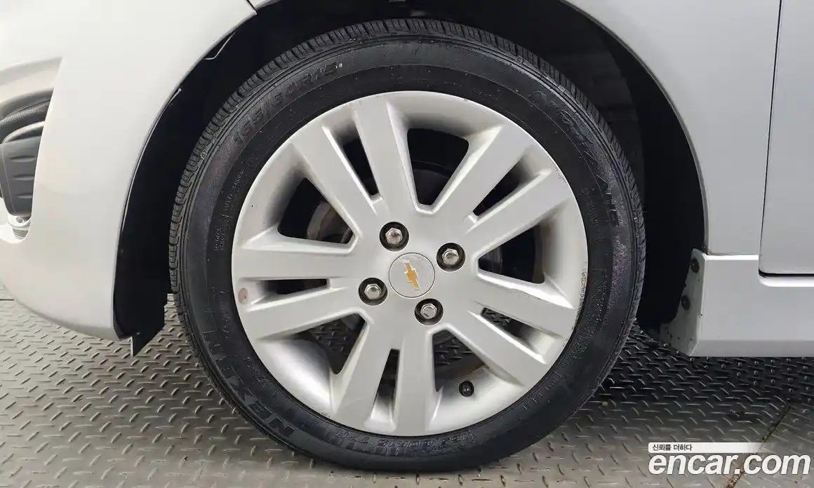 Chevrolet Spark 2013 1.0 автомат (гидро), фото 5