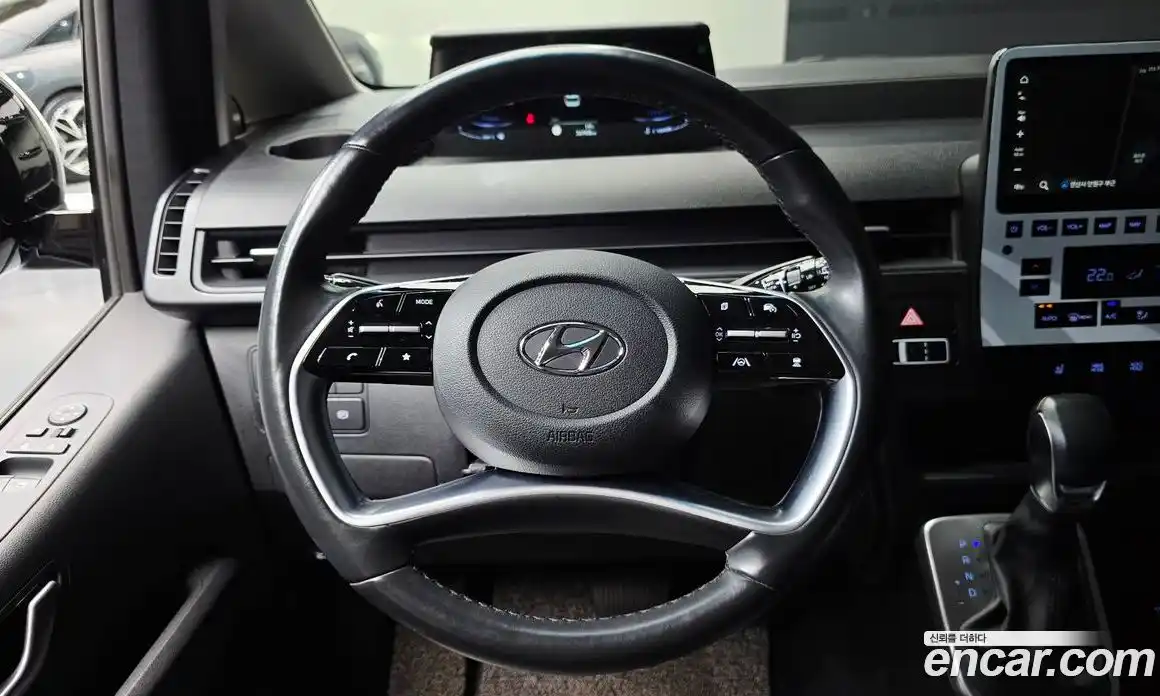 Hyundai Staria 2022 3.5 гидро, фото 19