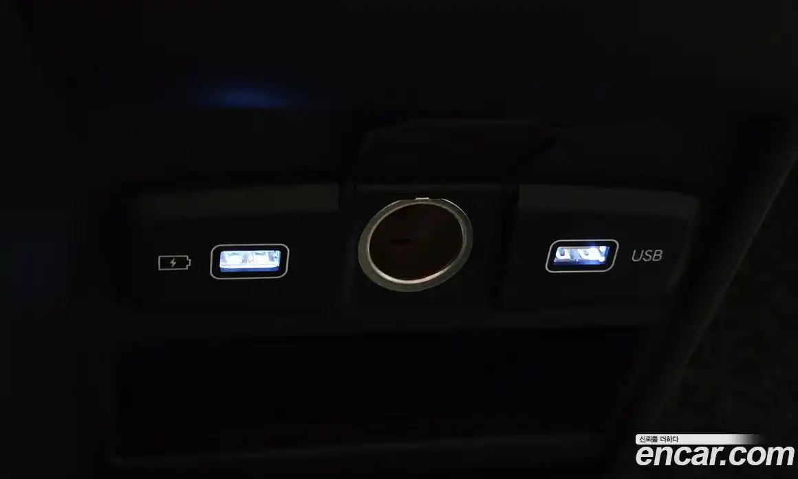 Hyundai Staria 2022 3.5 гидро, фото 29