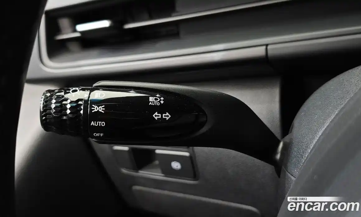 Hyundai Staria 2022 3.5 гидро, фото 30