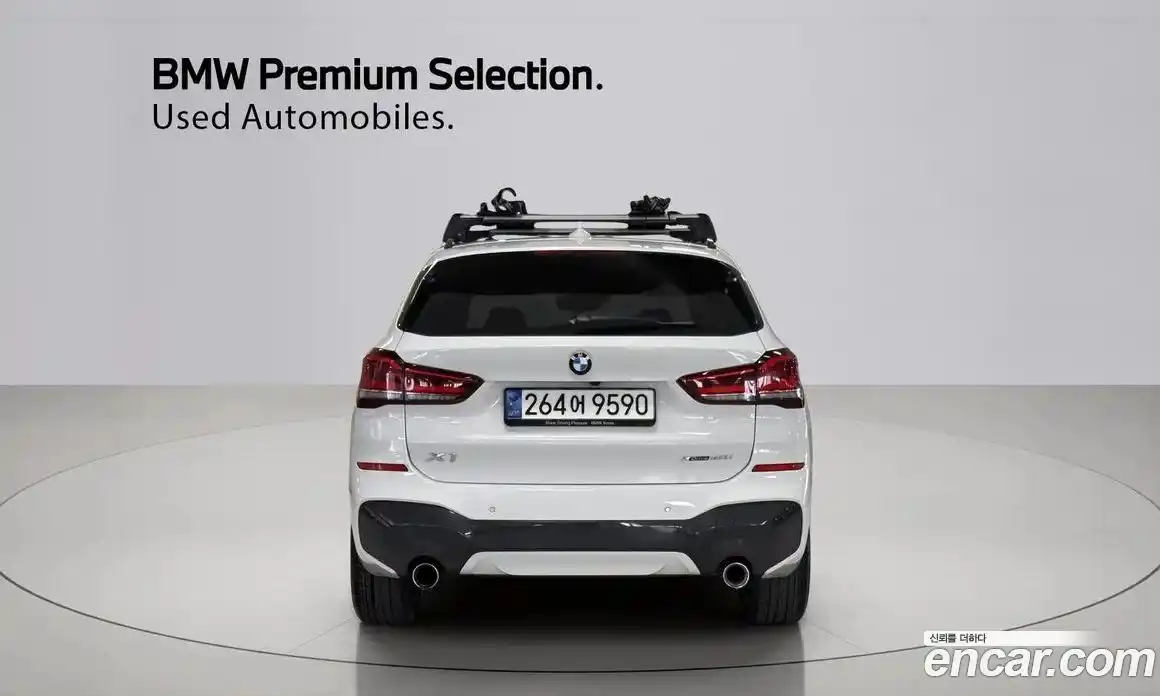 BMW X1 2021 2.0 автомат (гидро), фото 4
