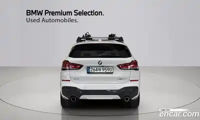 BMW X1 2021 2.0 автомат (гидро), миниатюра 4
