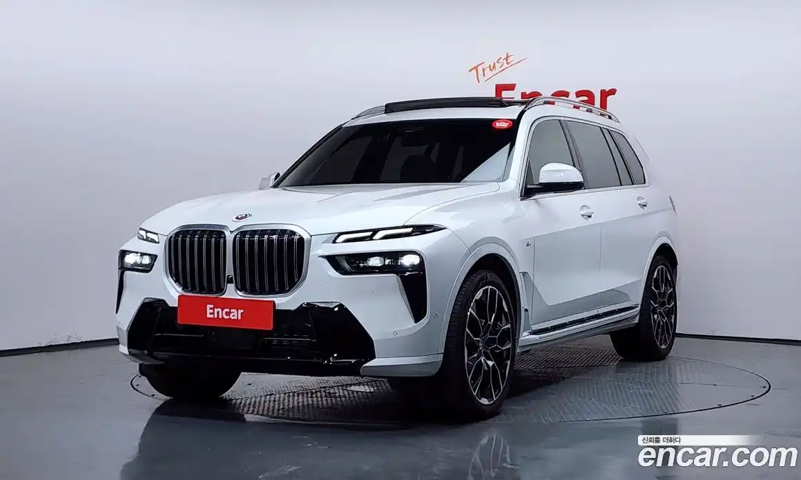 BMW X7 2023 3.0 гидро, фото 1