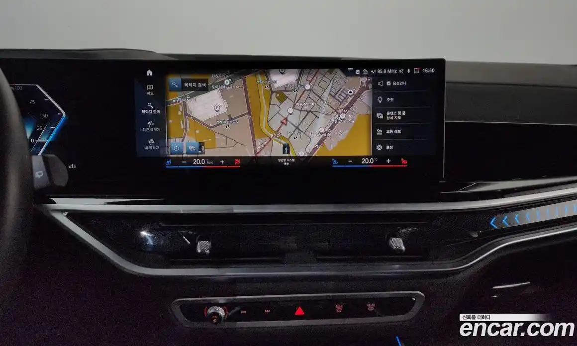 BMW X7 2023 3.0 гидро, фото 14
