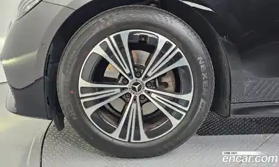 Mercedes-Benz E-Class 2024 2.0 гидро, миниатюра 5