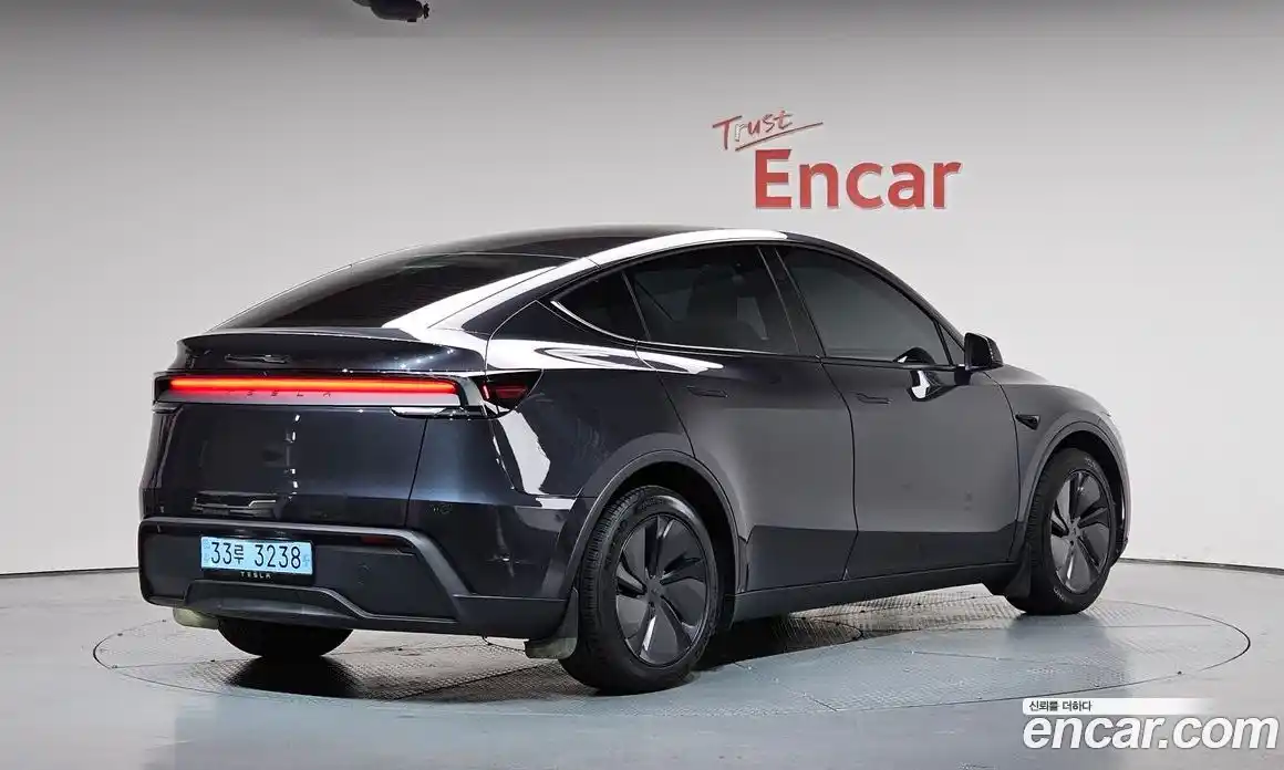 Tesla Model Y 2025 0.2 гидро, фото 1