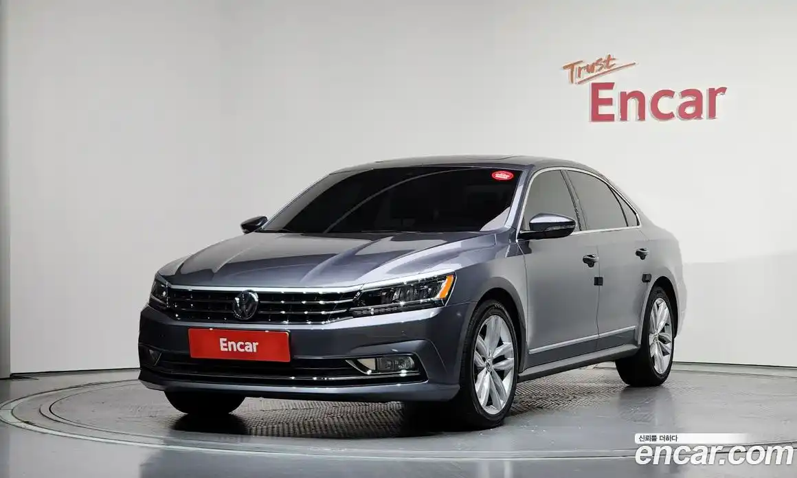 Volkswagen Passat 2018 2.0 автомат (гидро), фото 1