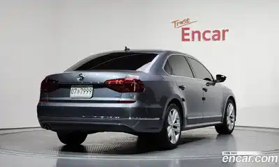 Volkswagen Passat 2018 2.0 автомат (гидро), миниатюра 2