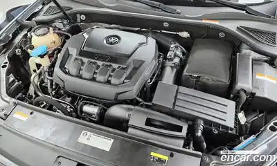 Volkswagen Passat 2018 2.0 автомат (гидро), миниатюра 6