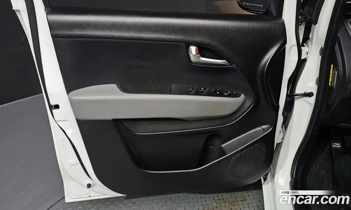 Kia Ray 2022 1.0 гидро, фото 14