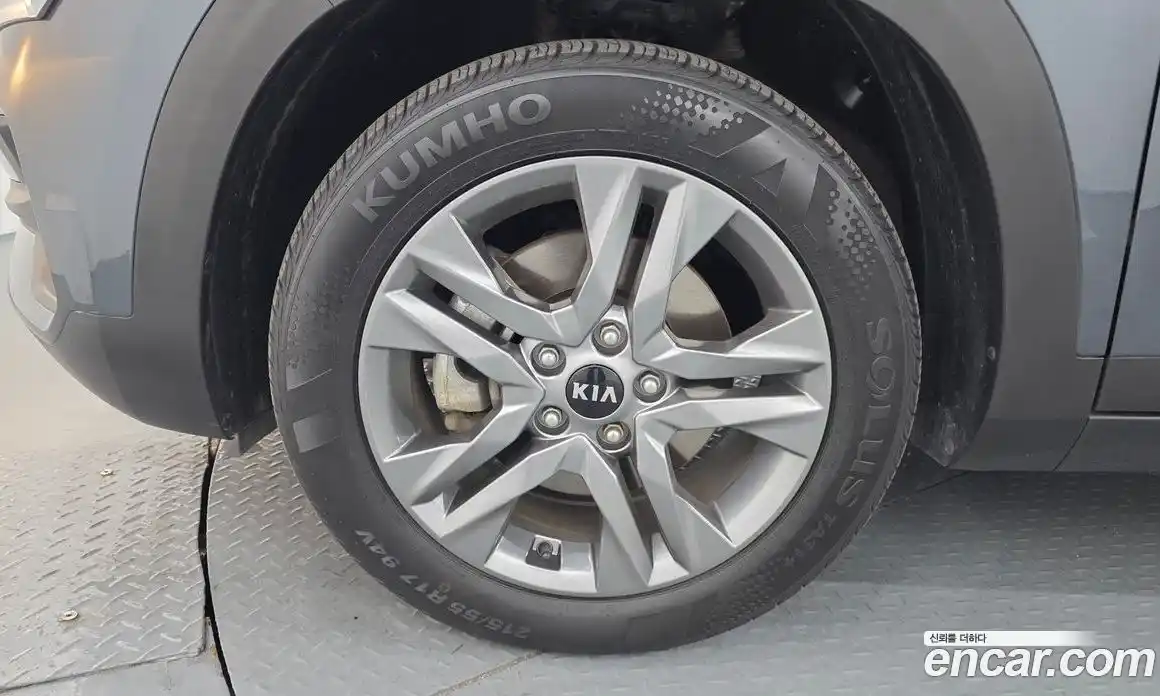 Kia Seltos 2021 1.6 гидро, фото 5