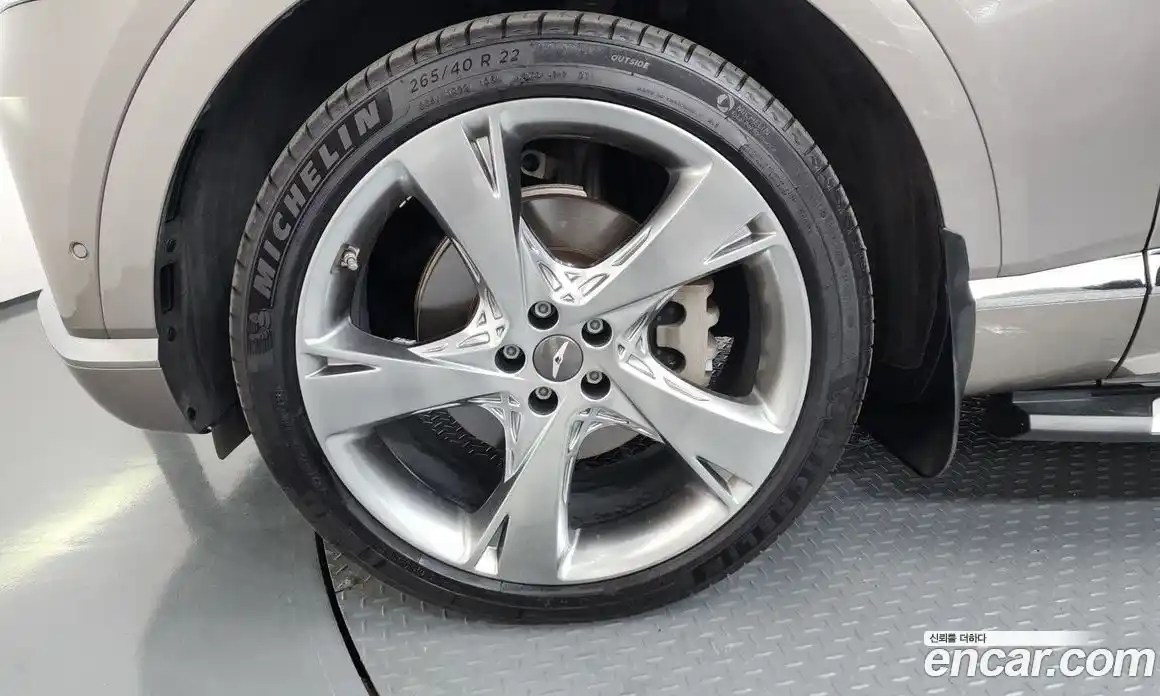 Genesis GV80 2021 2.5 гидро, фото 5