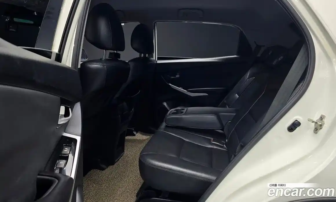 SsangYong Korando 2017 2.2 автомат (гидро), фото 12 SsangYong Korando 2017 2.2 автомат (гидро), фото 12
