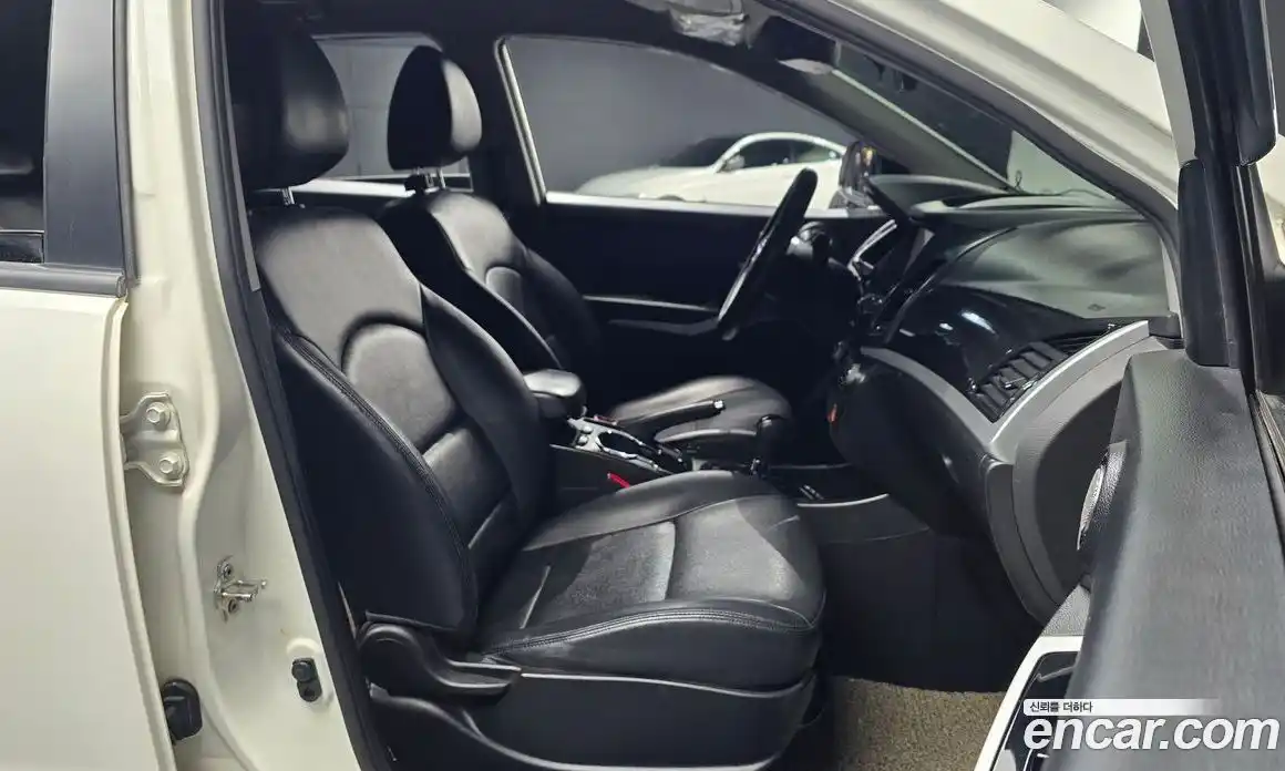 SsangYong Korando 2017 2.2 автомат (гидро), фото 10 SsangYong Korando 2017 2.2 автомат (гидро), фото 10