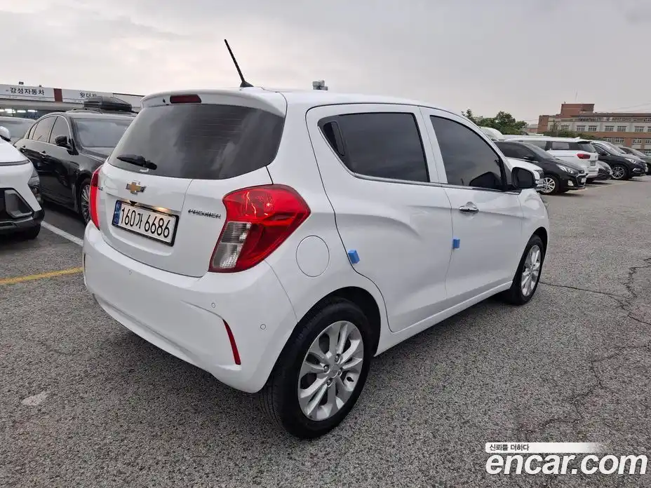 Chevrolet Spark 2022 1.0 гидро, фото 2