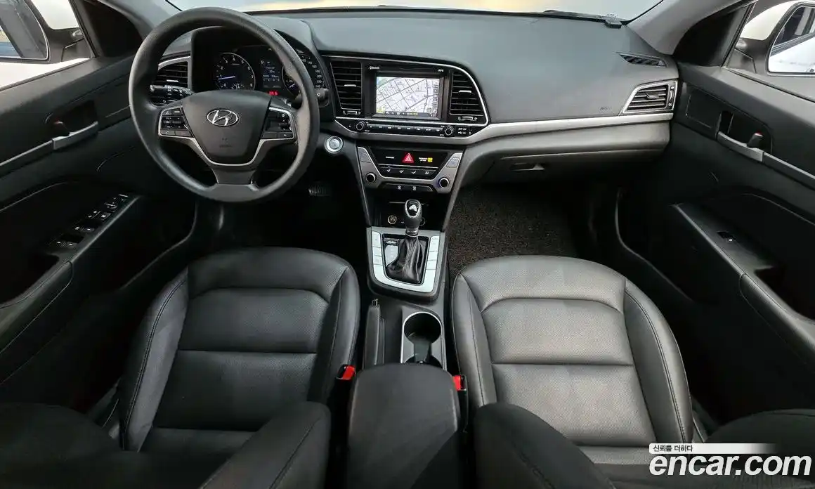 Hyundai Avante 2017 1.6 гидро, фото 7