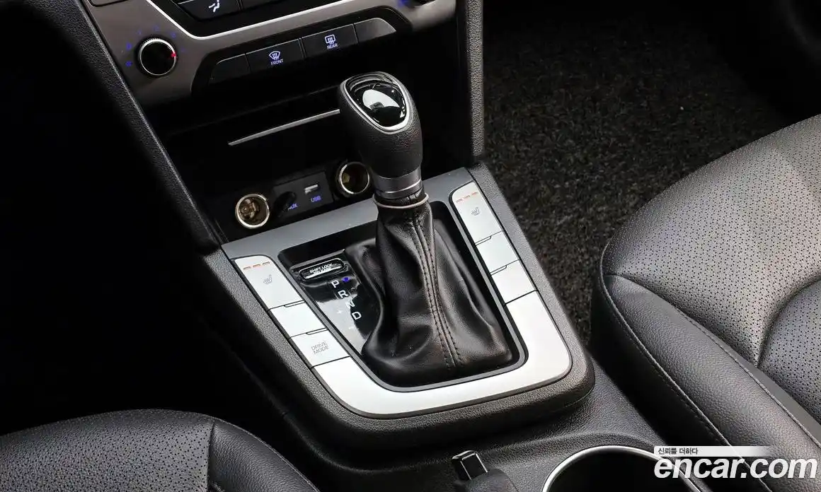 Hyundai Avante 2017 1.6 гидро, фото 9