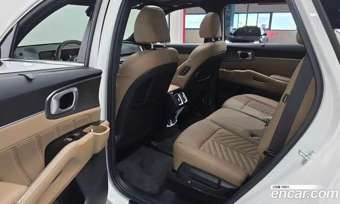 Kia Sorento 2024 1.6 гидро, фото 16