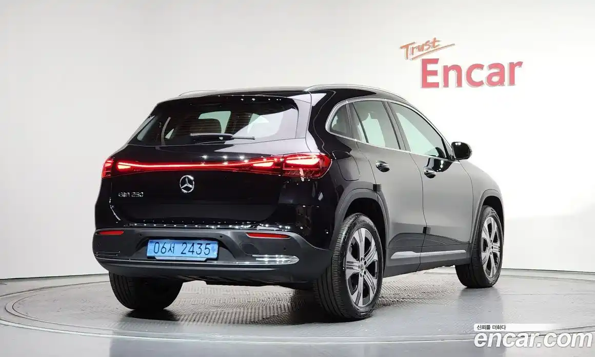 Mercedes-Benz EQA 2025 0.2 гидро, фото 2