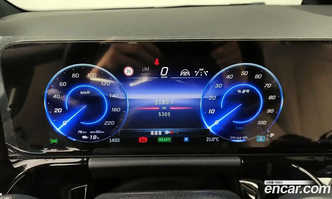 Mercedes-Benz EQA 2025 0.2 гидро, фото 8