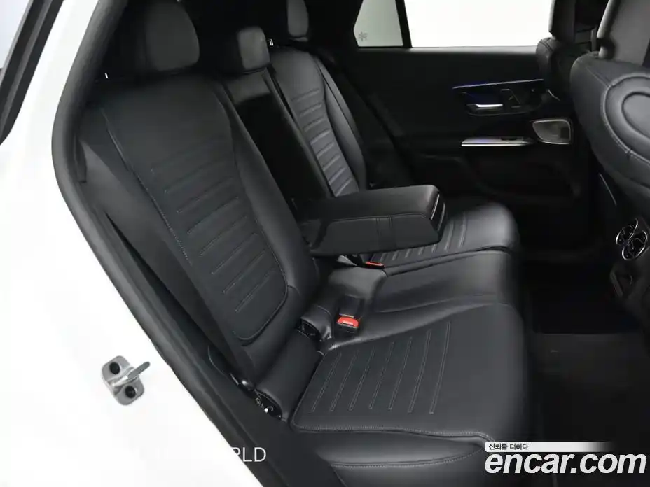 Mercedes-Benz GLC-Class 2024 2.0 гидро, фото 12