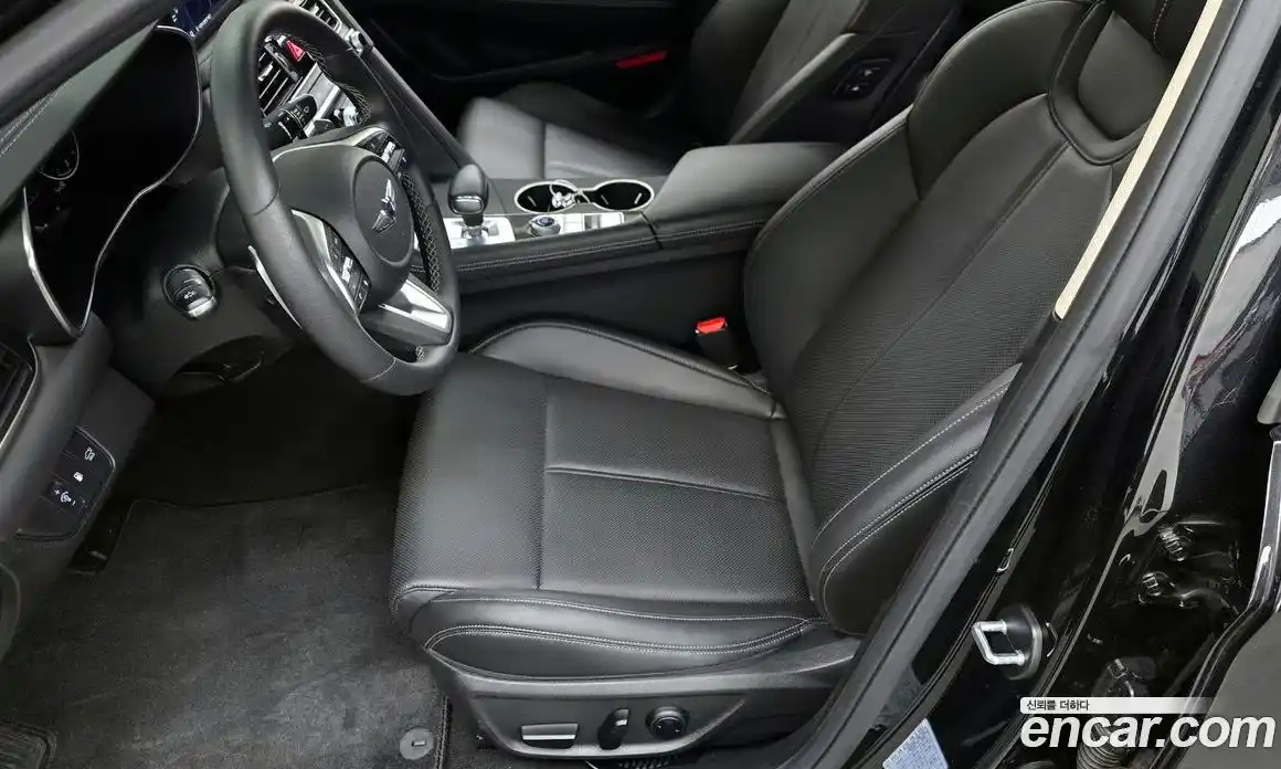 Genesis G70 2022 2.0 гидро, фото 29